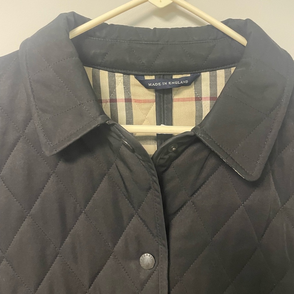 Burberry Women’s Quilted Jacket size M - original made in England - Picture 3 of 8